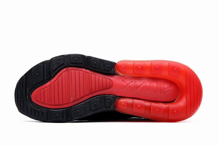 AIR MAX 270